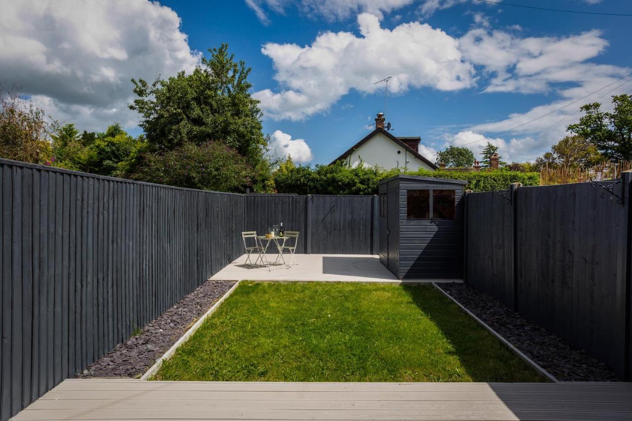 Stylish Romantic Country Escape Near Chester Christleton Bagian luar foto